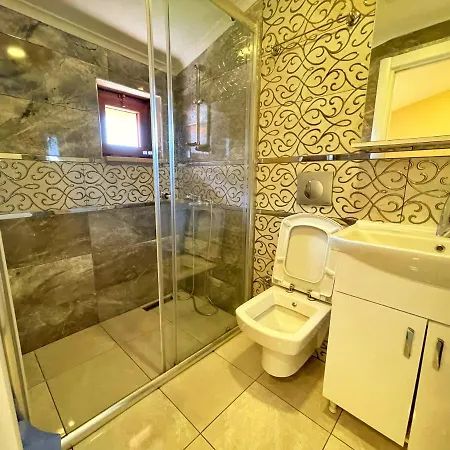 Kuzey Palace Hotel 2*
